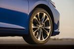 Lexus ES350 F-Sport 2018 года (NA)